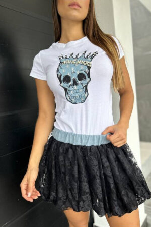 Falda globo negro efecto cuero con diseño moderno y voluminoso.